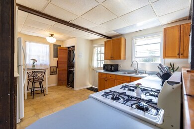 2 Nahomon St, Oak Bluffs, MA 02557 - photo 5