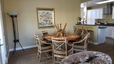 4 Dining Area