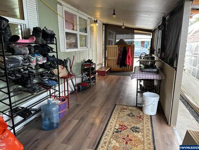 19798 Highway 99e, Hubbard, OR 97032 - photo 4