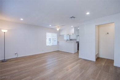 1393 Dorothy Ave unit 1, Las Vegas, NV 89119 - photo 6