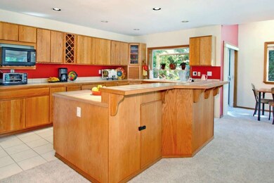 unlisted-address, Mercer Island, WA 98040 - photo 5