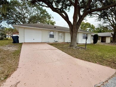 34 Cedar Dr, Davenport, FL 33837 - photo 2