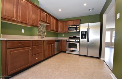 19 Canidae Ct unit 10, Tinton Falls, NJ 07753 - photo 7