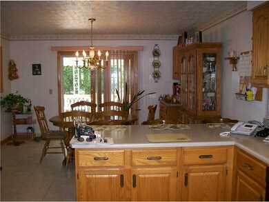 2312 Loveland Ave, Erie, PA 16506 - photo 3