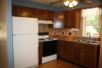 8122 Beech Run Rd, Hinton, WV 25951 - photo 7