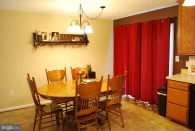 350 Monticello Dr, Colonial Beach, VA 22443 - photo 6