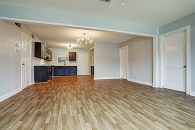 6308 Frisco St unit A, Houston, TX 77022 - photo 6