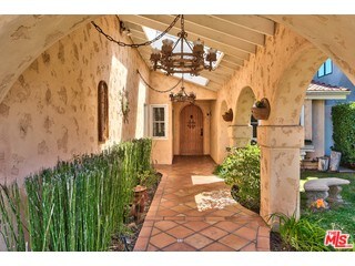 Exterior Entry