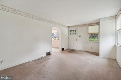 2323 N Gilinger Rd, Lafayette Hill, PA 19444 - photo 3