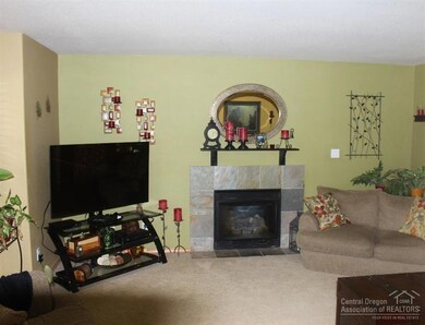 20542 Conifer Ave, Bend, OR 97702 - photo 3