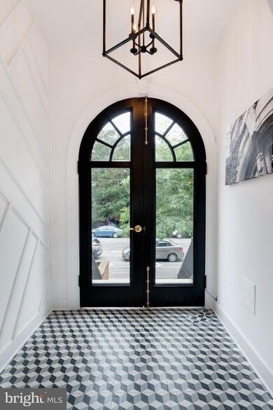 1412 15th St NW unit 6, Washington, DC 20005 - photo 3