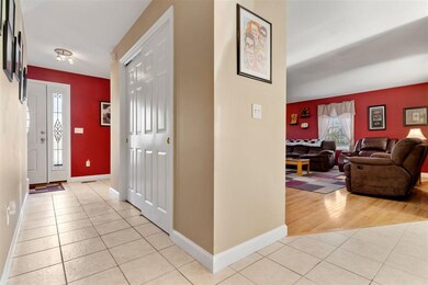 7 Kasher Dr unit A, Kingston, NH 03848 - photo 5