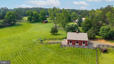 9943 Crest Ct, Marshall, VA 20115 - photo 5