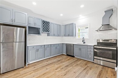 1504 Franklin Ave, High Point, NC 27260 - photo 6