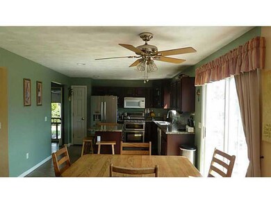 32 Dawn Ct, Wakefield, RI 02879 - photo 6