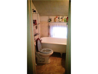 Bathroom Upstairs Bathroom - Notice the Clawfoot B
