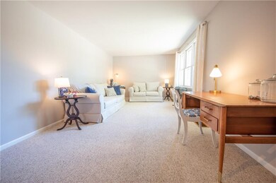 2931 Tulip Dr, Columbus, IN 47203 - photo 2