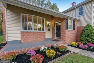 119 Hollowbrook Rd, Lutherville Timonium, MD 21093 - photo 2