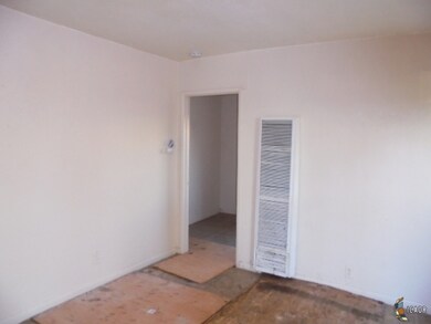 856 W Euclid Ave, El Centro, CA 92243 - photo 5