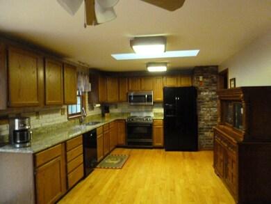 23 Laurel Ln, Hampton, NH 03842 - photo 7