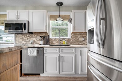 144 Oregon Ave, Woonsocket, RI 02895 - photo 3