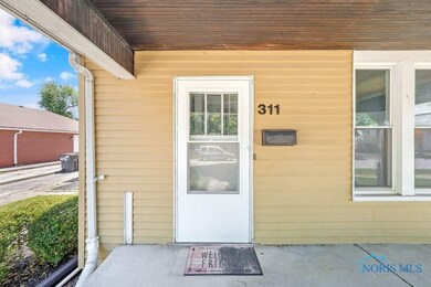 309 W Hardin St, Findlay, OH 45840 - photo 2