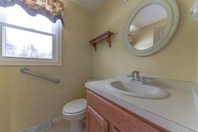 39 Pinecrest Village, Hopkinton, MA 01748 - photo 7