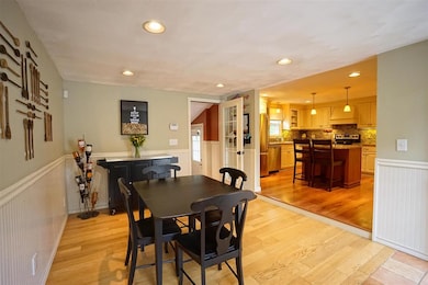 57 Robinhood Rd, Nashua, NH 03062 - photo 5