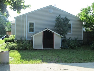 1458 Mammoth Rd, Dracut, MA 01826 - photo 3