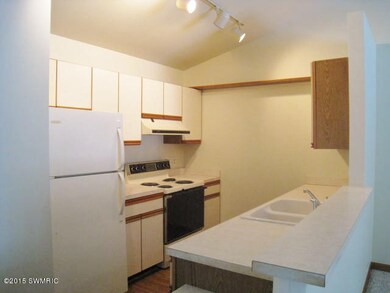 17831 Bramer Ln Kit1