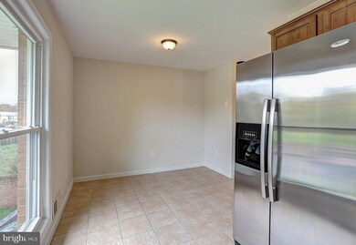 11573 Laurelwalk Dr unit 11573, Laurel, MD 20708 - photo 7