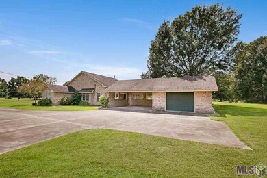 Tons of bricks on this Home! Low maintenance!Great