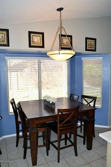 BREAKFAST ROOM