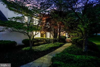 2 E Spring Oak Cir, Media, PA 19063 - photo 2