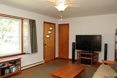 22 Hunter Rd, Delmar, NY 12054 - photo 3