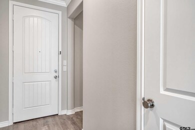 5905 Eagles Nest Blvd unit 202, Tyler, TX 75703 - photo 2