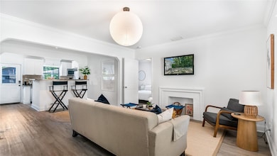 516 Puritan Rd, West Palm Beach, FL 33405 - photo 3