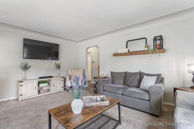 15-web-or-mls-226 Prospect St, Spring La