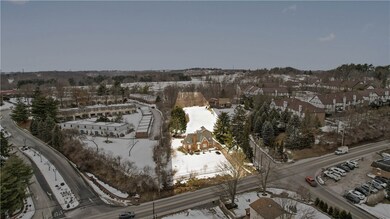 Need yard space? Look no further!!