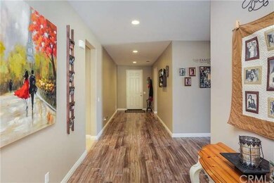 18549 Lakepointe Dr, Riverside, CA 92503 - photo 4