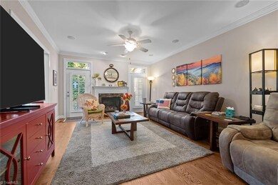 5511 Seven Gates Dr unit 32, Greensboro, NC 27410 - photo 7