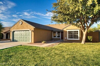 1238 E Taro Ln, Phoenix, AZ 85024 - photo 4