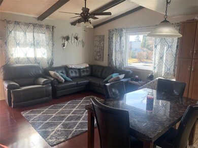 1520 Elayne St, Bethlehem, PA 18017 - photo 2