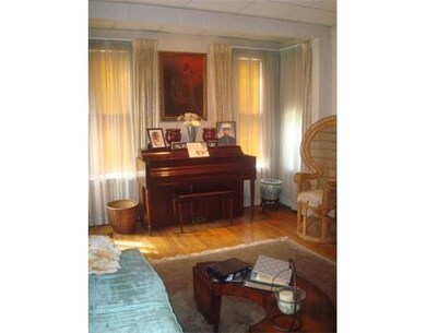 29 Crawford St, Dorchester, MA 02121 - photo 6