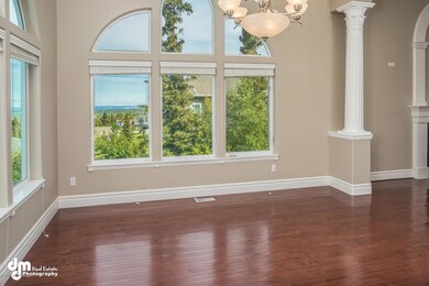5932 Prominence Pointe Drive-large-006-5