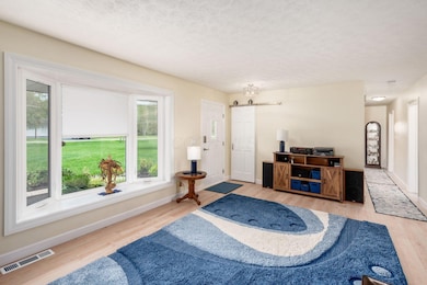 7839 Peter Hoover Rd, New Albany, OH 43054 - photo 6