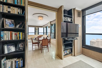 Newberry Plaza unit 51EF, Chicago, IL 60610 - photo 5