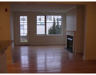 Marblehead Highlands unit 303, Marblehead, MA 01945 - photo 2