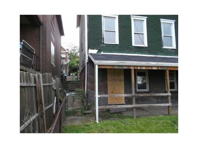 Exterior Back. right side from rear