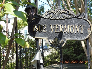 1902 Vermont St unit A, Houston, TX 77019 - photo 4